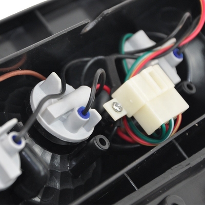 Foton AUMARK 12V conjunto de lâmpadas traseiras combinadas F1B18037200012A0481/F1B18037200010A0481